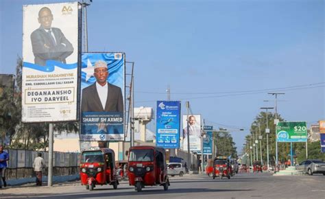 Somalia's new president to be chosen by politicians behind barricades ...