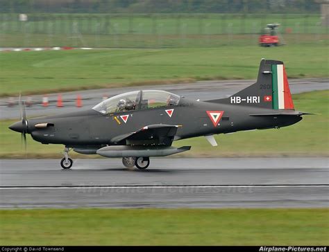 HB-HRI - Mexico - Air Force Pilatus PC-9M at Prestwick | Photo ID 32979 ...