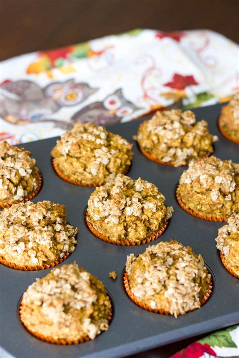 Pumpkin Spice Oatmeal Muffins : Kendra's Treats