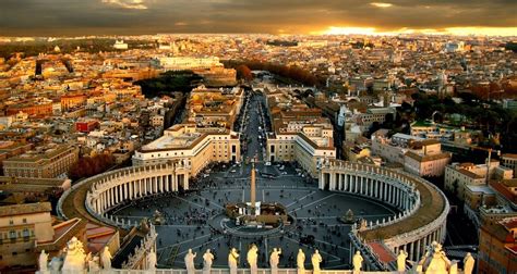 5 Must Visit Attractions For Tourists In Vatican City - TravelTourXP.com