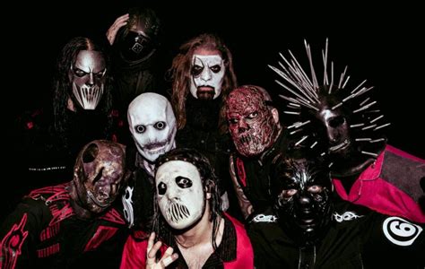 Slipknot's Jay Weinberg debuts new mask at Knotfest Japan