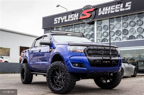 Ford Ranger Blue Fuel Off-Road Maverick D610 Wheel | Wheel Front