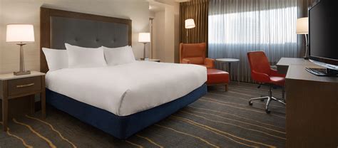 Explore the DoubleTree by Hilton Hotel Albuquerque | SPIRE Hospitality