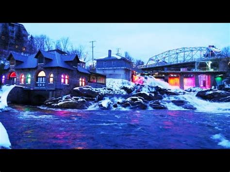 BRACEBRIDGE Ontario Canada in Winter and Bracebridge Falls Holiday ...