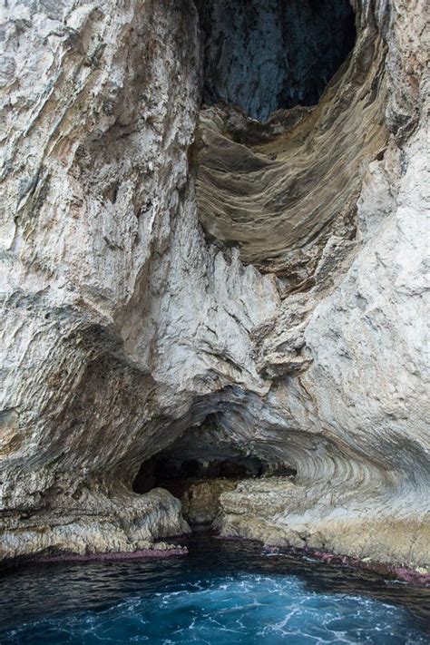 White grotto. Capri grotto. Island of Capri. Capri Italy | Capri italy ...