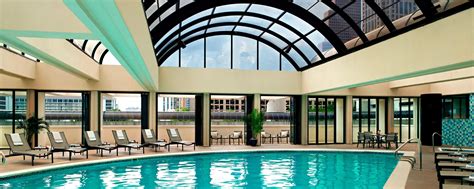 Downtown Atlanta Hotel with Indoor Pool | Atlanta Marriott Marquis