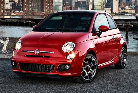 The Poor Car Reviewer: 2012 Fiat 500 Sport