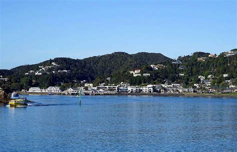 8 Best Things to Do in the Bay of Islands Cruise Port + Port Guide