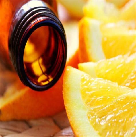 ORANGE ESSENCE OIL | Desrosiersintl