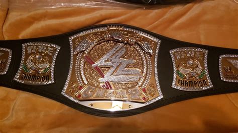 WWE Championship Spinner Belt Replica Unboxing - YouTube