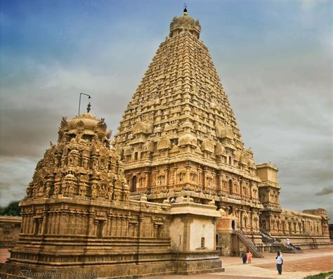 Brihadeeswara Temple-Thanjavur, Tamilnadu -Historical Importance ...