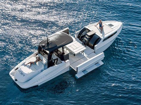 14 Small Luxury Yachts For A Stylish Getaway On...