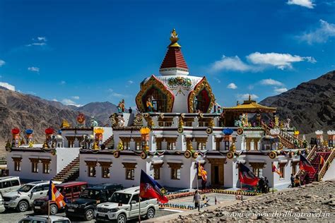 The colors of the Naropa Festival in Ladakh - Thrilling Travel