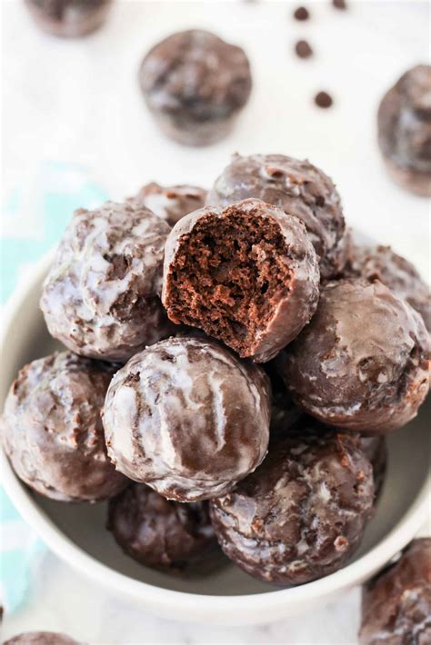 Gluten-free Baked Chocolate Donut Holes - Mile High Mitts