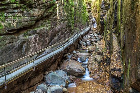 The Flume Gorge in Franconia Notch | Flume gorge, Fall foliage road ...