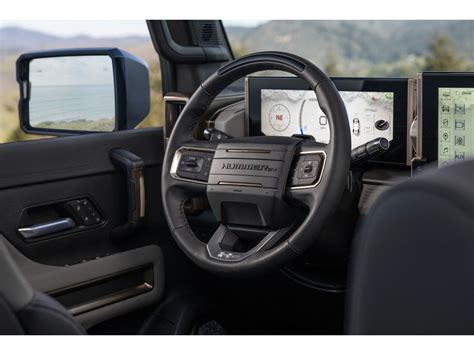 2024 GMC Hummer EV SUV: 58 Interior Photos | U.S. News