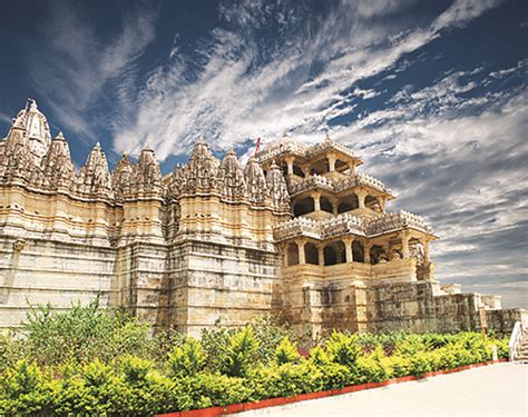 Ranakpur Jain Temple - Woodworkers Institute