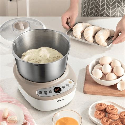 Bear HMJ-A50B1 Household Full-Automatic Dough Maker Kneading Dough ...