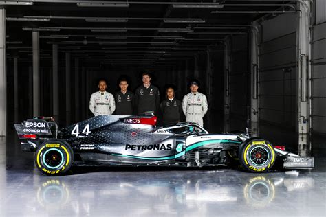 Malaysian selected to be Trackside Fluid Engineer for Mercedes-AMG ...