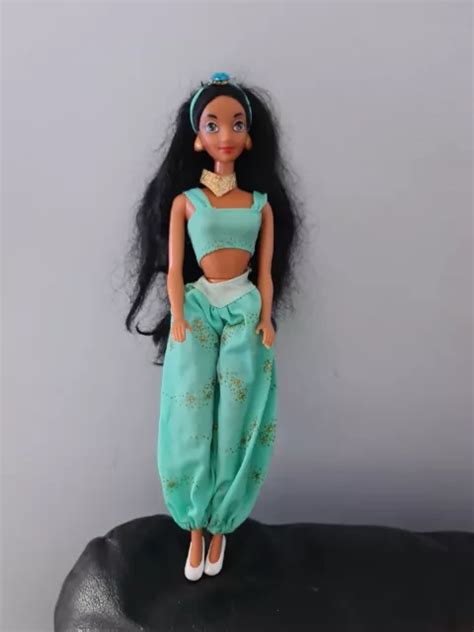 VINTAGE 90’S DISNEY Princess Jasmine Barbie Doll Original Outfit ...