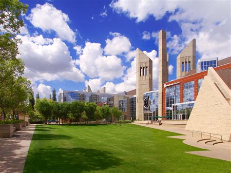 MacEwan University | Aplicar