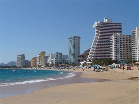 Acapulco Guerrero, México | Mexican beach vacation, Vacation spots ...