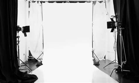 How to Light & Shoot a Seamless White Background from Start to Finish