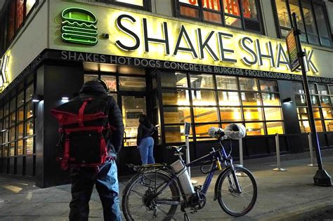 Shake Shack raising prices again in 2021 to fight inflation