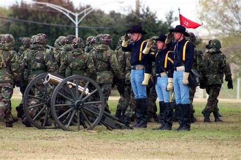 US Army soldiers assigned to the 1ST Cavalry Division, Horse ...