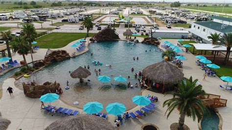 El Campo's Lost Lagoon is the world's largest RV park swimming pool ...