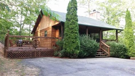 Bear Crest - Cabin in Gatlinburg