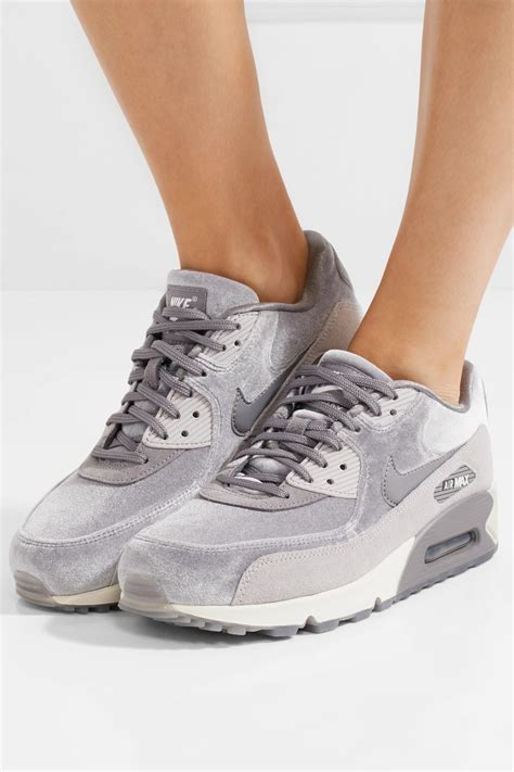 Nike Air Max 90 Suede-trimmed Velvet Sneakers in Gray - Lyst