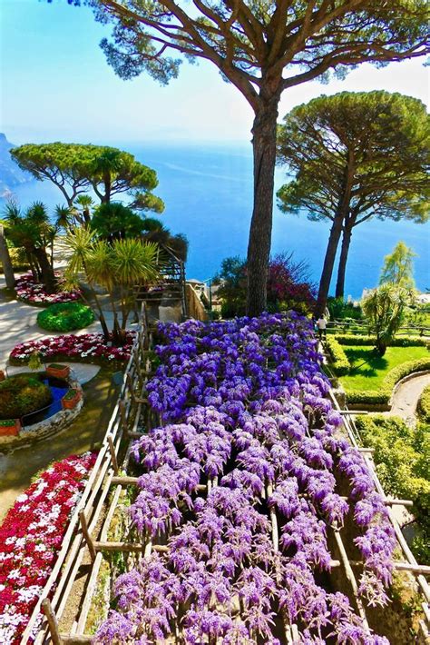 Villa Rufolo Gardens in Ravello, Italy along the Amalfi Coast #ravello ...