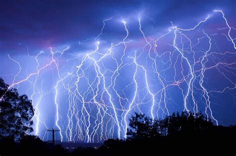 Lightning Wallpapers - Top Free Lightning Backgrounds - WallpaperAccess