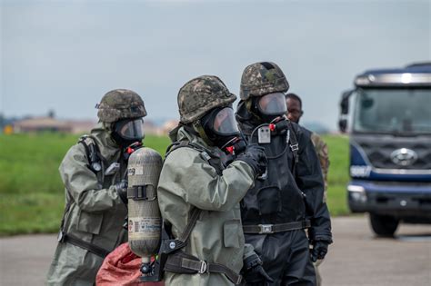 U.S., ROK combine for CBRN and EOD training > 15th Wing > Article Display