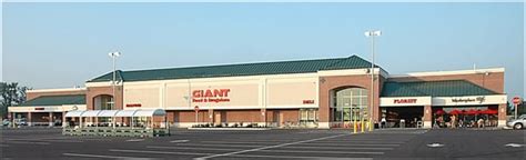 GIANT FOOD STORES - Updated December 2024 - 10 Reviews - 1550 Main St ...