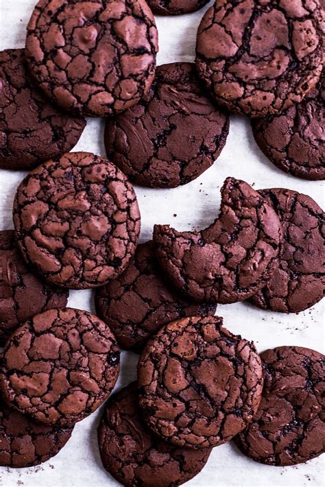 20 Minute Fudgy Chocolate Brownie Cookies - Frosting and Fettuccine