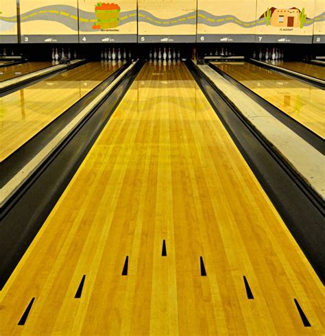 bowling alley clip art 20 free Cliparts | Download images on Clipground ...