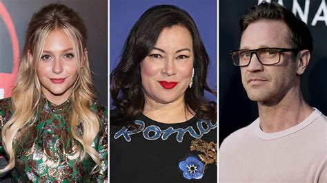 Syfy 'Chucky' Sequel Series Casts Jennifer Tilly, Devon Sawa - Variety