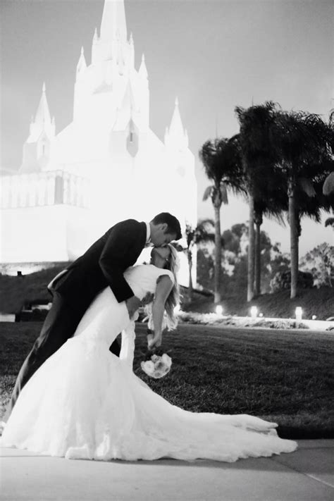 San Diego Temple #lds #wedding http://www.merrilyphoto.com | Lds temple ...