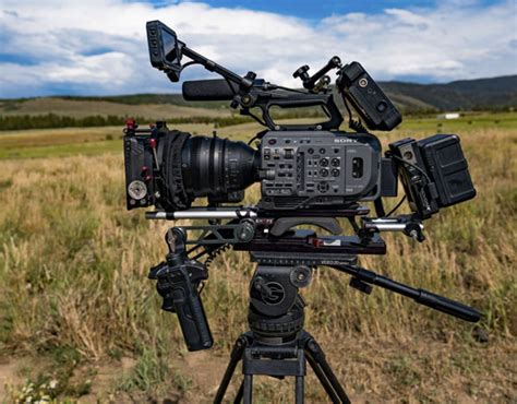 Sony FX9 at IBC 2019: new full-frame sensor, dual base ISO and fast ...