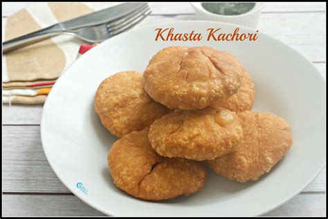 Khasta Kachori Recipe | Moongdal Kachori Recipe - Subbus Kitchen