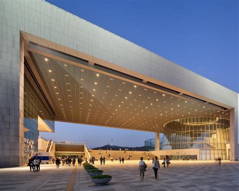 National Museum of Korea to reopen with caution