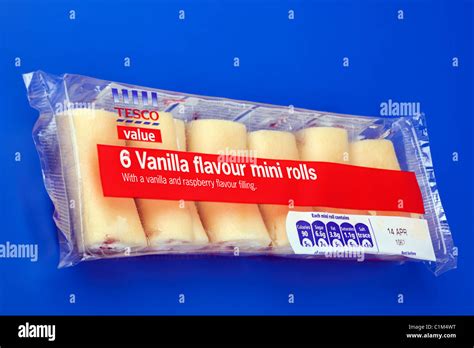 Vanilla flavour mini rolls hi-res stock photography and images - Alamy