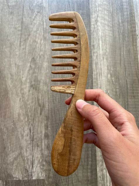 Teak Wood Detangling Comb Sustainable Wooden Detangler Comb Wooden ...