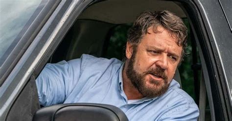 'Unhinged' Review: Russell Crowe's road rage thriller will leave you ...