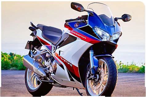 [ HONDA ] 经典 V4 ！VFR800 车系 · 2023 年有望改款重生！！！_搜狐汽车_搜狐网