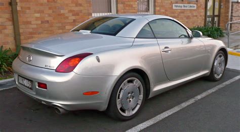 File:2001-2005 Lexus SC 430 (UZZ40R) convertible 02.jpg - Wikimedia Commons