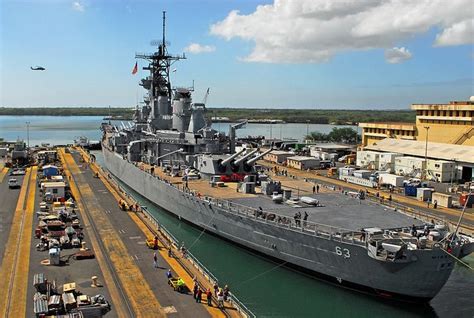 Photo: EX-USS Missouri Leaves Drydock | Uss missouri, Battleship, Us ...