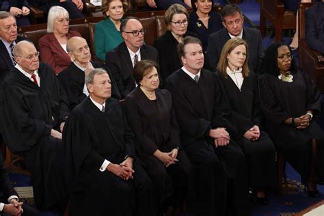 At Least 6 Supreme Court Justices Are Multimillionaires, Report Reveals ...